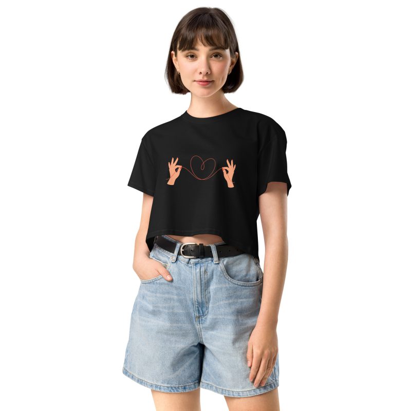 Heart Design Women&rsquo;s crop top